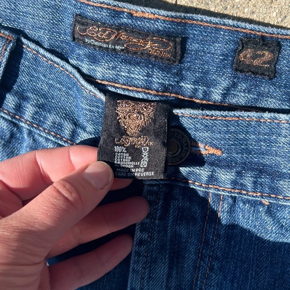 Ed hardy rare men’s jeans with detailing patches on each butt pocket - Picture 10 of 11